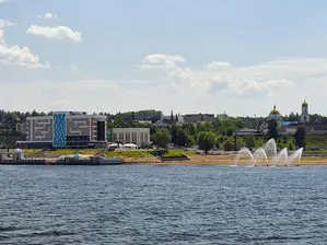 Най-малко 13 души загинаха при украинска атака с дронове в руската република Татарстан