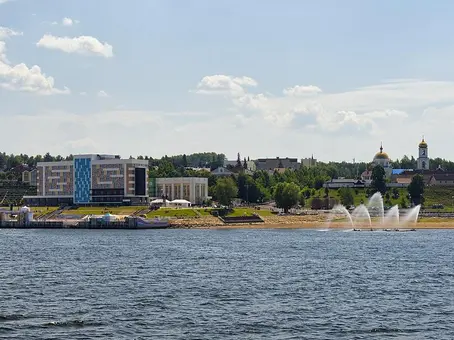 Най-малко 13 души загинаха при украинска атака с дронове в руската република Татарстан