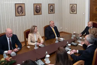 Президентът проведе консултации за правителство с ГЕРБ-СДС и ПП-ДБ