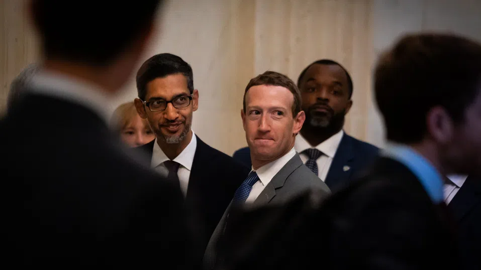 Тежки мита за чипове, антитръстови закачки, AI: Технолидерите и една специална вечеря в Белия дом