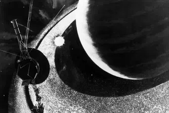 Voyager 1 на един светлинен ден от Земята през 2026 г. Какво означава това?