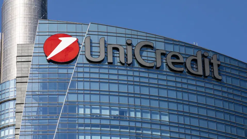 UniCredit отчита подобрение на печалбата за четвъртото тримесечие, повишава възвръщаемостта на акционерите