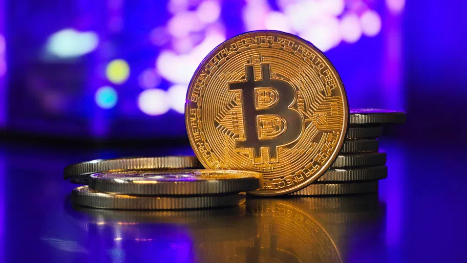 Биткойн търси нова посока след рекордите от 2025 г.