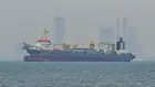Петролът поевтинява след сигнал от Иран за прекратяване на атаките