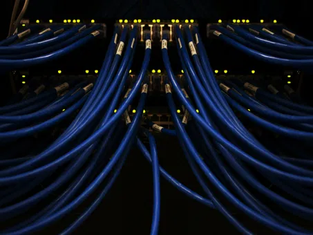 Европа включва първия си център за данни, свързан с микромрежа