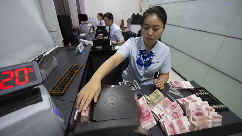 Малко вероятно е Китай да девалвира агресивно юана, за да компенсира въздействието на тарифите на САЩ