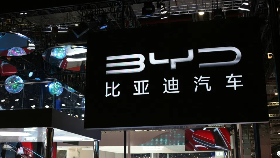 Италия, Испания, Полша и Унгария се състезават за китайски EV инвестиции