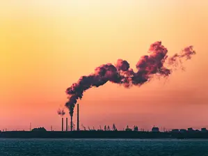 Светът може да премине прага от 1,5°C затопляне още през 2030 г., предупреждават учени