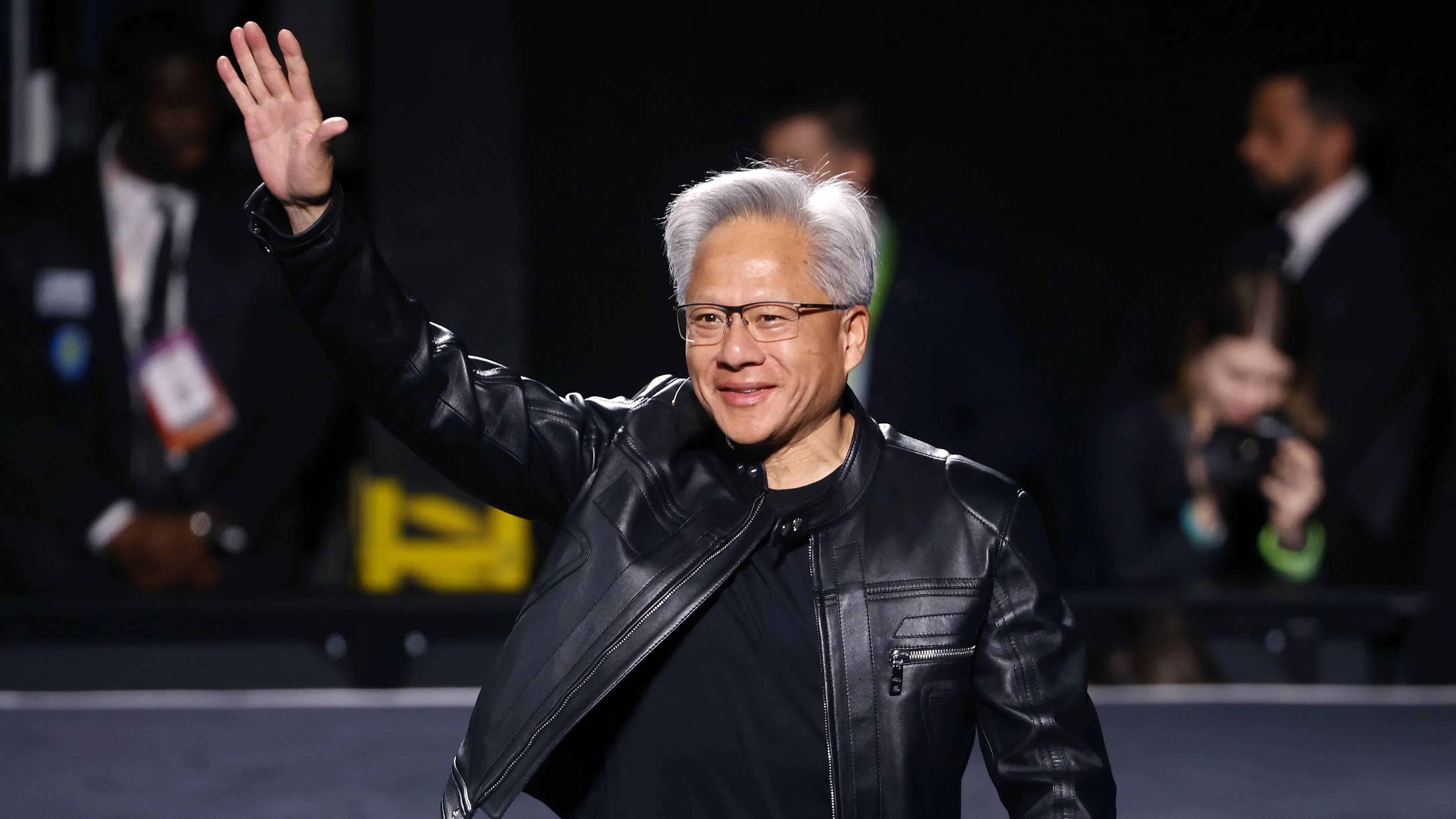 Nvidia официално затвори на 4 трилиона долара. Какво следва?