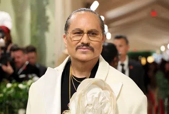 Уили Чавария беше обвинен за незачитане на културните традиции на мексиканската общност при създаването на модел обувки, а в дебата се намеси дори президентът на страната