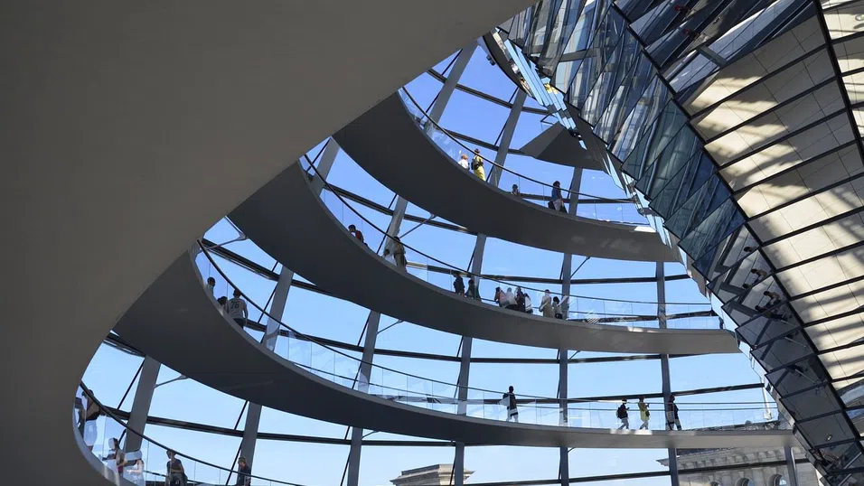 Каква е средната заплата в европейските столици и за какво стига