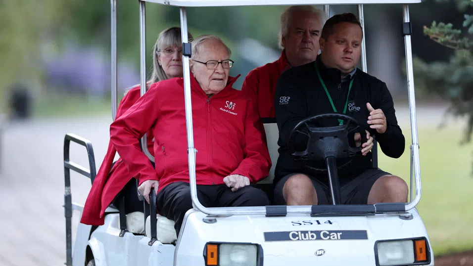 Знае ли Уорън Бъфет нещо, което ние не знаем?