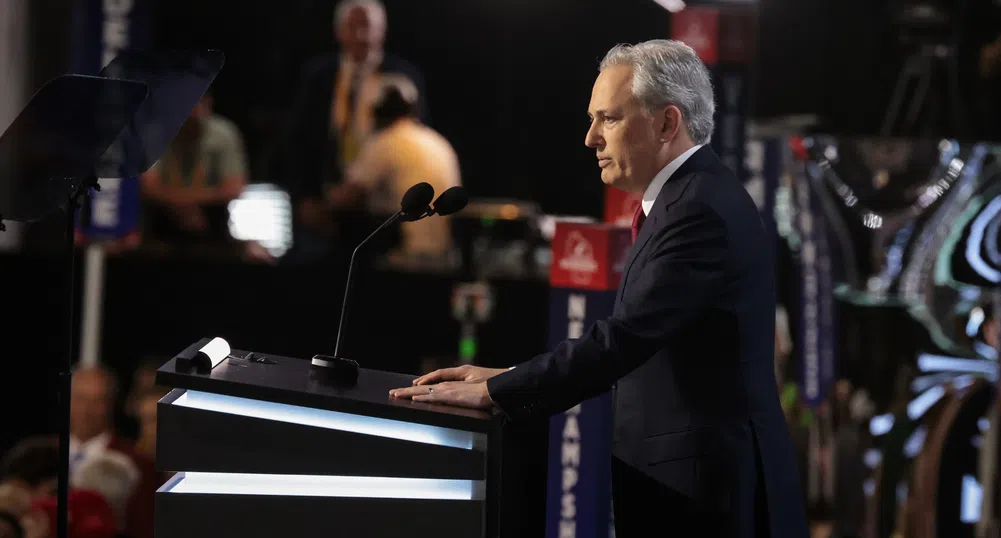 Предприемач, подкастър и още нещо: Кой е новият „AI и крипто цар” на Белия дом?