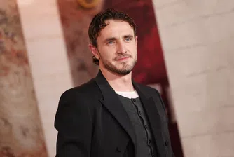 Гладиаторът Пол Мескал разпродава гардероба си благотворително