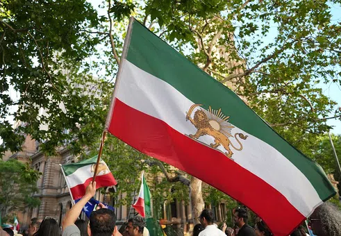 Тръмп обмисля военна намеса в Иран на фона на стотици жертви при масовите протести