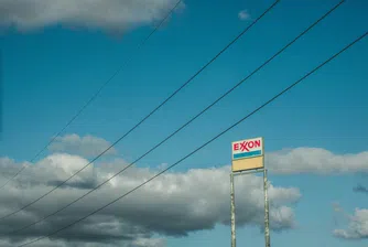 Тръмп заплашва да премахне Exxon от петролния пазар на Венецуела