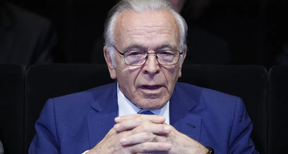 Исидро Файне: Тайнственият играч, който държи корпоративна Испания в ръцете си