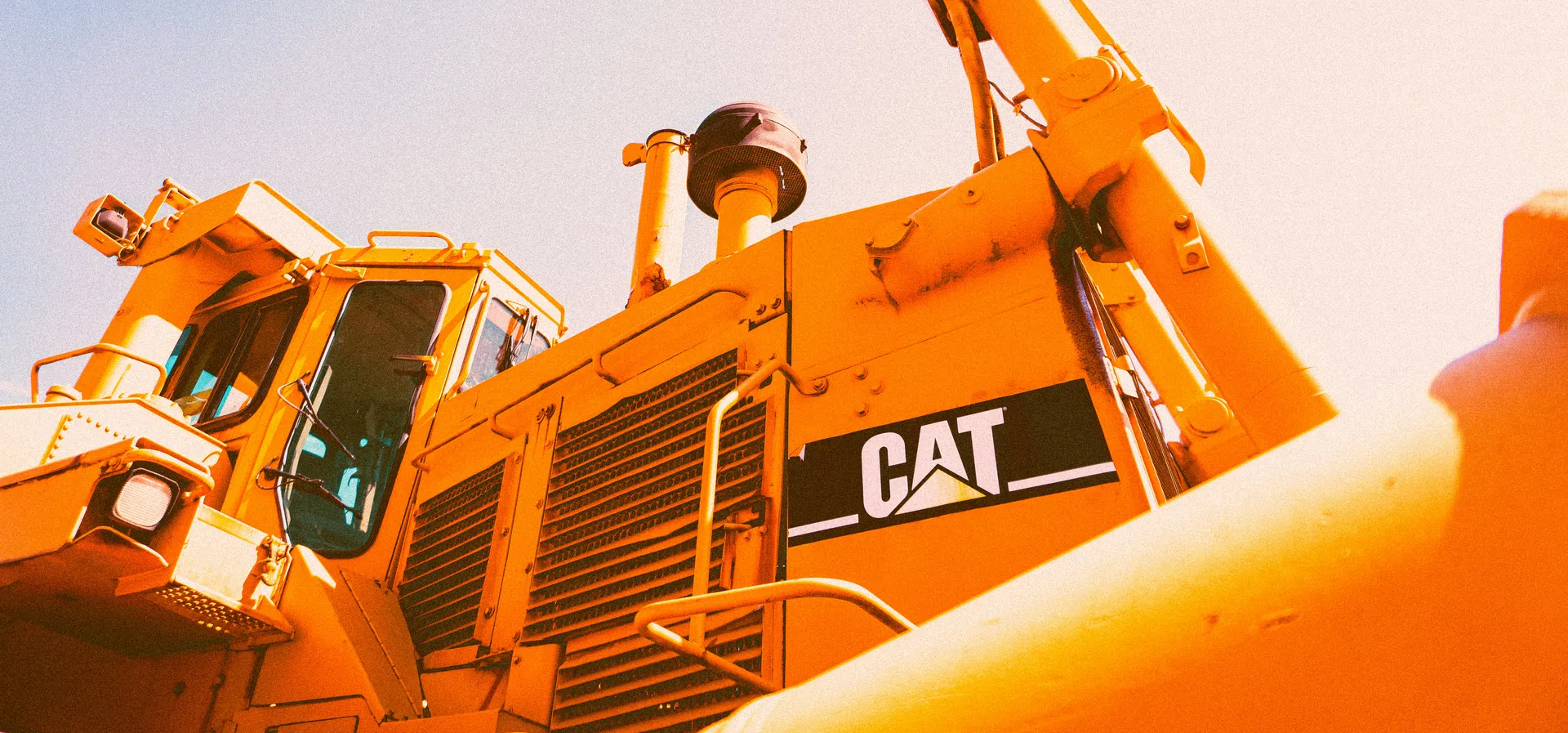 Как 101-годишна индустриална група се превърна в технологичен фаворит на пазара