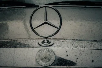 1,2 млрд. долара загуби от митата сриват печалбите на Mercedes