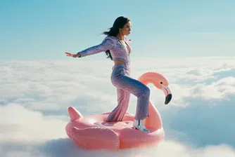 Първата AI актриса Тили Норвуд пусна собствен сингъл