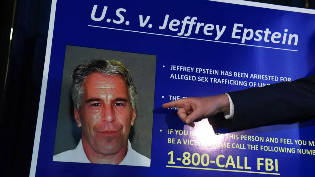 Френски моден агент е вербувал момичета от Бразилия и Източна Европа за Джефри Епстийн