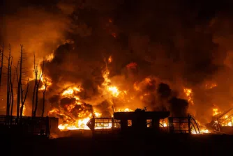 Иран отвръща на удара и подкопава уверенията на Тръмп за победа във войната