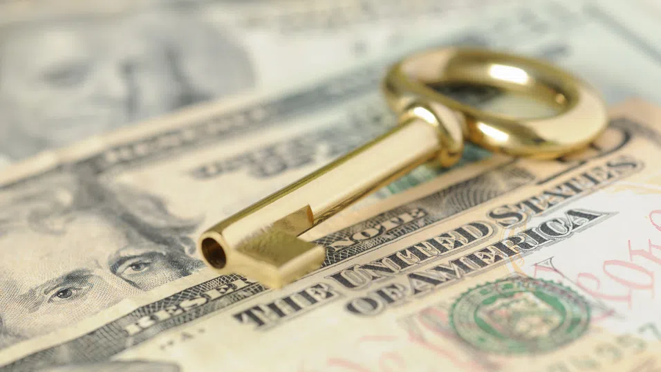 Защо златото не поскъпва след конфликта с Иран – и накъде може да се насочи цената му