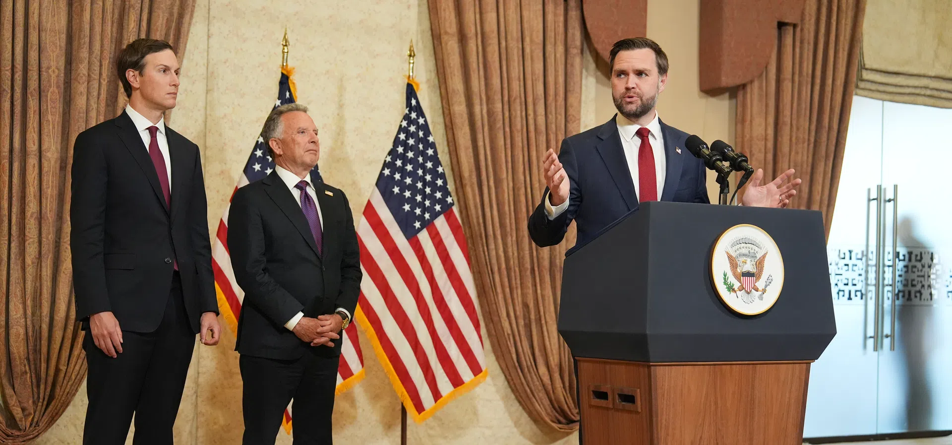 Преговорите между САЩ и Иран приключиха безуспешно