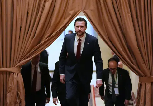Джей Ди Ванс: Очакваме Ормузкият проток да остане отворен „без такси“ в дългосрочен план