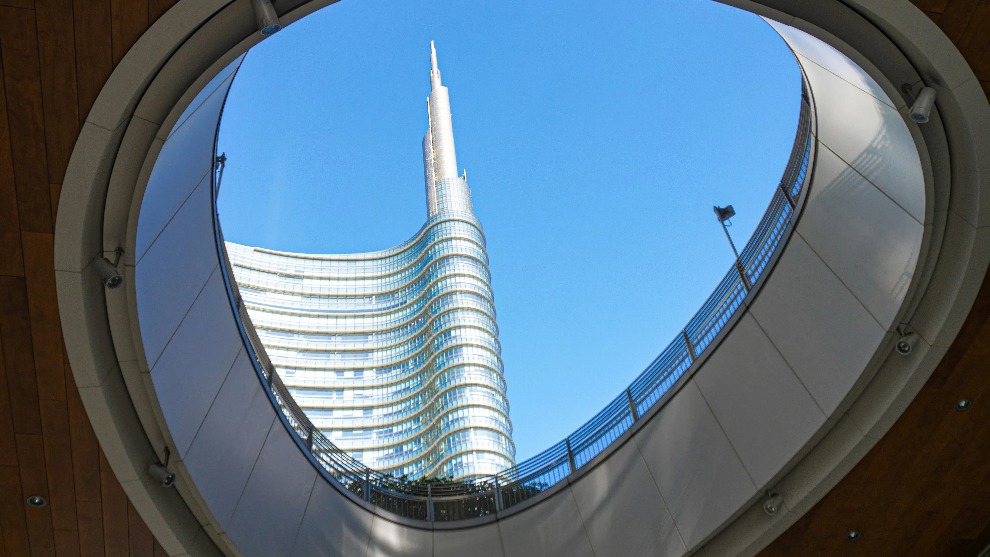 UniCredit отчете увеличение на печалбата за тримесечието