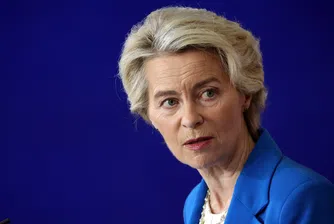 FT: Самолетът на Фон дер Лайен е бил засегнат от предполагаема руска GPS намеса над Пловдив