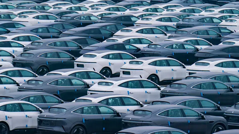 ЕС налага мита за милиарди върху китайските електромобили