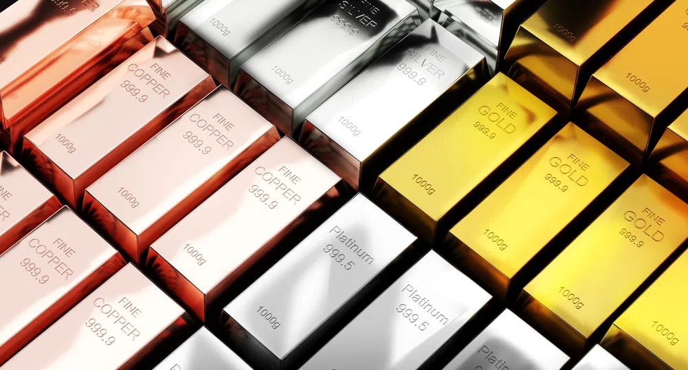 Среброто и платината се радват на мощно рали, докато инвеститорите търсят алтернатива на златото