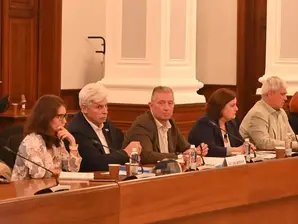 Минималната заплата раздели синдикатите, окончателното решение остава за кабинета