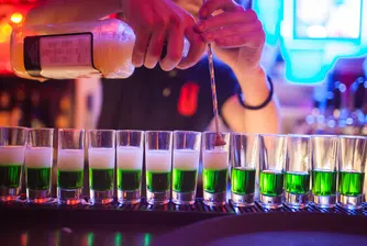 Край на „огнената глътка“: нова технология премахва паренето от спиртните напитки