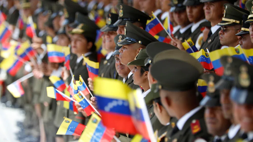 Венецуела обяви „масова мобилизация“  в отговор на разполагането на американски военни кораби и войски в Карибско море