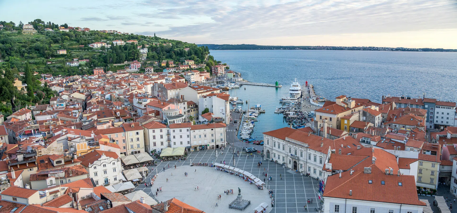 „Чудех се защо съм тук – после прекосих тълпата и всичко се промени“: Идеи за приключения от първо лице