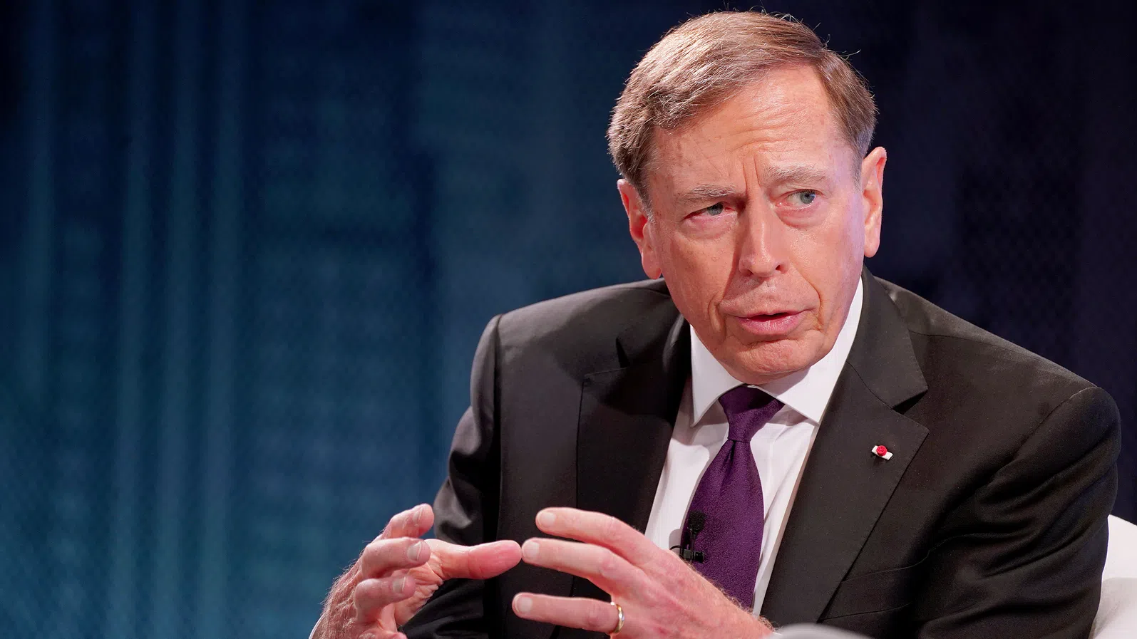 Бившият шеф на ЦРУ: Размразяването на руските активи ще е „промяна в играта“, но Путин няма да отстъпи