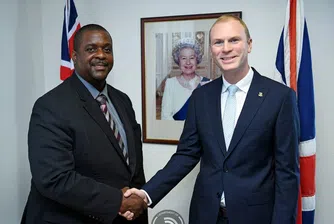 Когато премиерът е арестуван за наркотрафик: Една история от Карибите