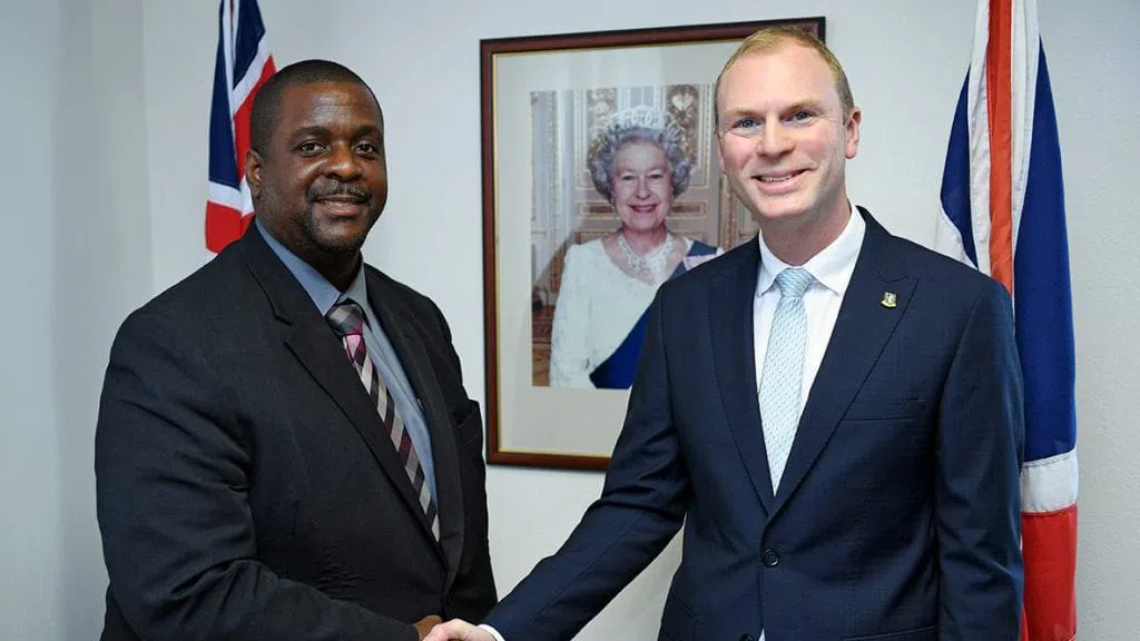 Когато премиерът е арестуван за наркотрафик: Една история от Карибите