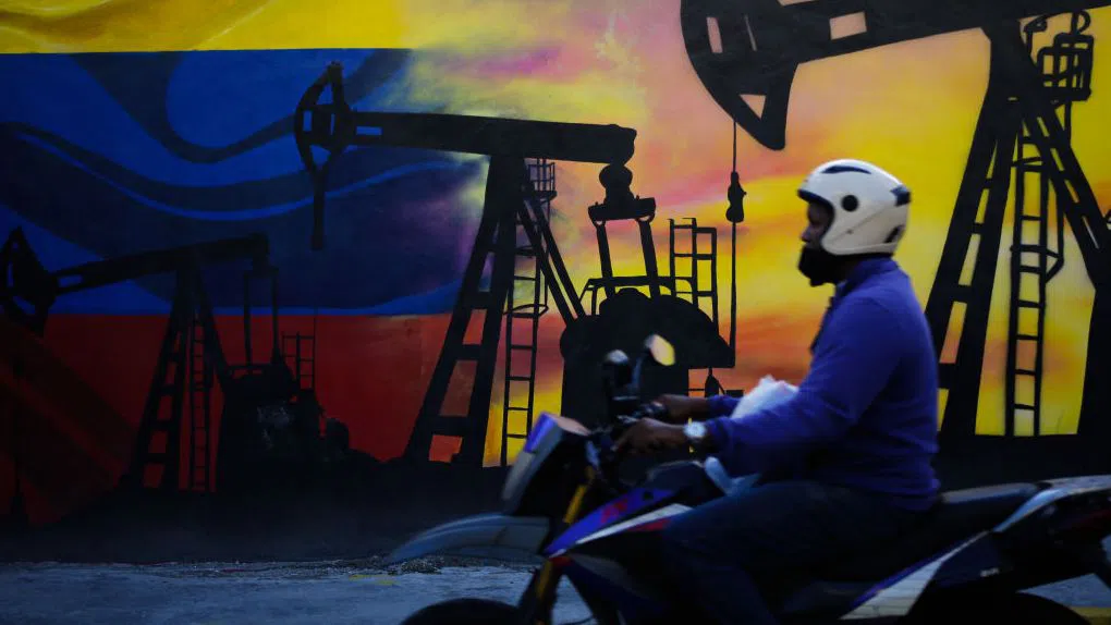 Брент се връща към $60 след блокадата на венецуелските доставки от САЩ