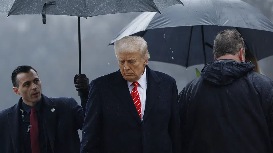 Тръмп пише нова книга за разрешаване на неразрешимите световни конфликти. Какви са рисковете?