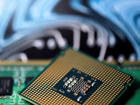 Глобалният недостиг на памет оскъпява света на електрониката