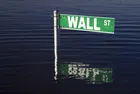 Уолстрийт записа най-лошата си седмица за 2026 г. под натиска на технологичния сектор