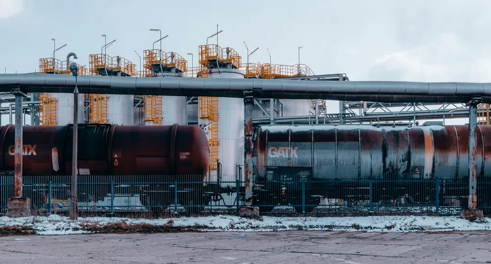 Дълбоко интегрираният пазар на петрол и газ в Северна Америка е на кръстопът