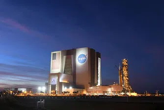 НАСА планира старт на лунната мисия Artemis II най-рано на 1 април