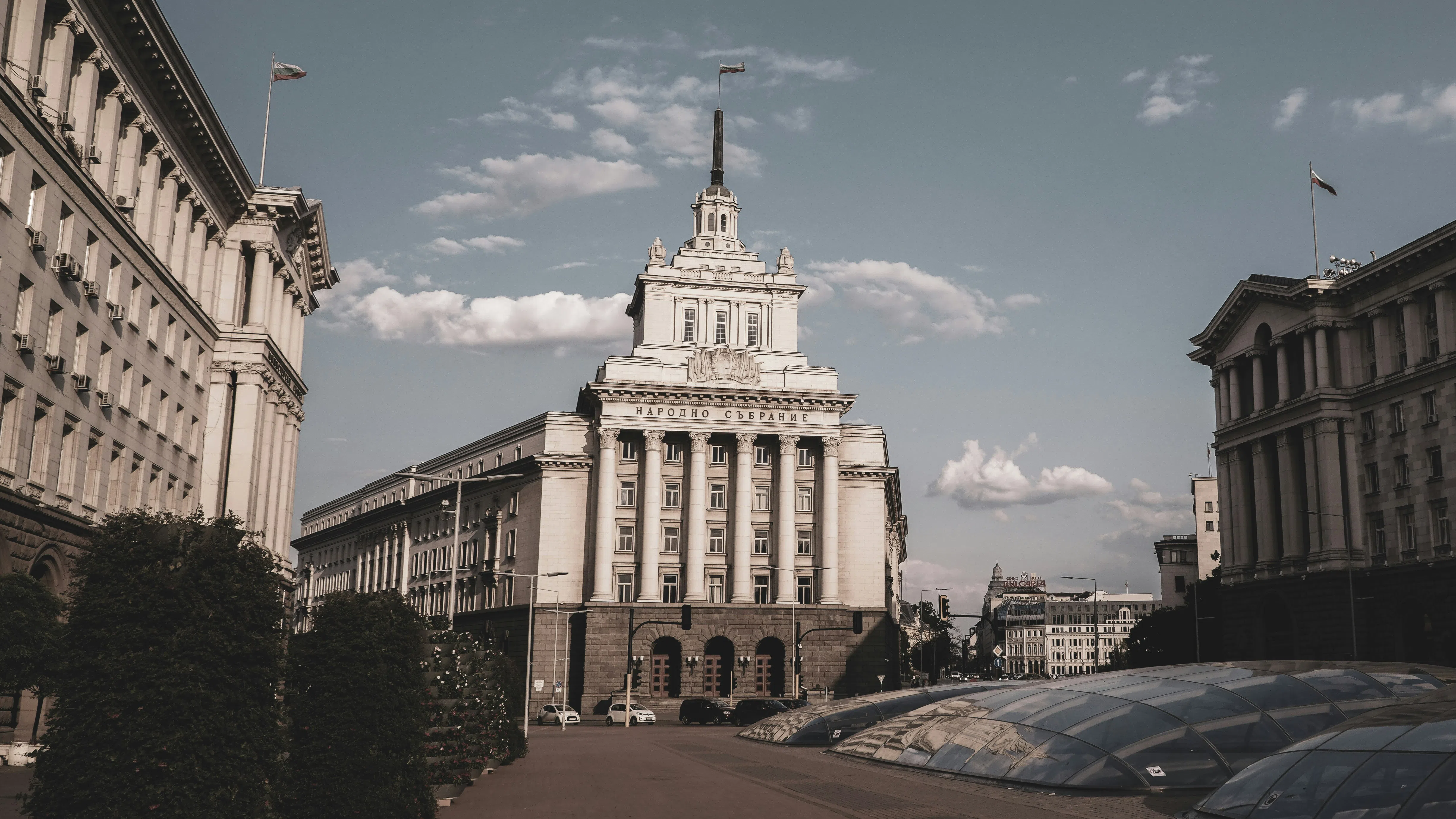 МС и БНБ подписаха позиция в подкрепа на въвеждането на еврото от 1 януари 2026 г.