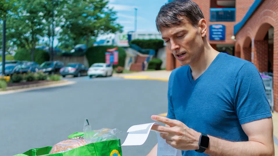 Яйца, кафе, стек – пазаруването на хранителни стоки води до стрес за американците