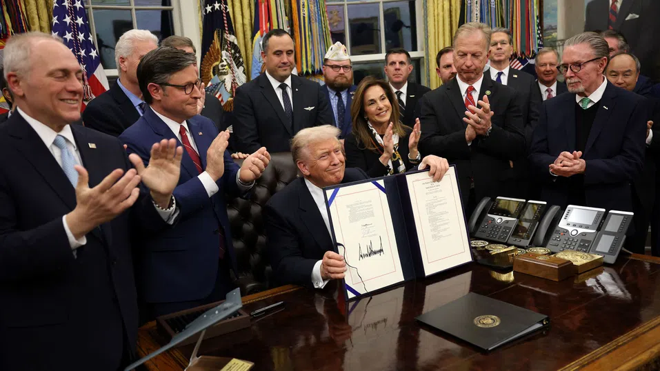 Тръмп подписа законопроекта, прекратяващ най-дългото блокиране на американското правителство в историята