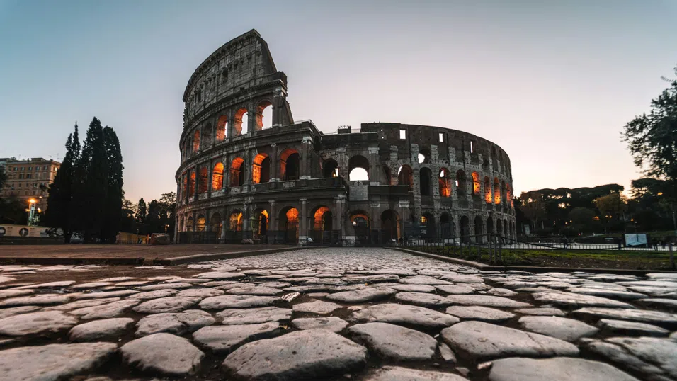 От Юбилея на Рим до Гренландия: Приключенските атракции на 2025 г.